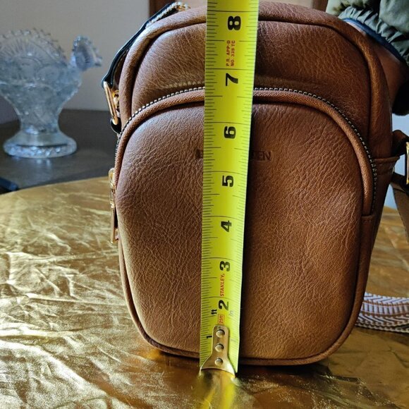 Crossbody Purse Vegan Leather Travel Purse by Bostonten. 2 zip compartments. - Picture 6 of 8